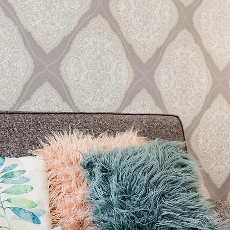 Designer In The Heart Of Apartment